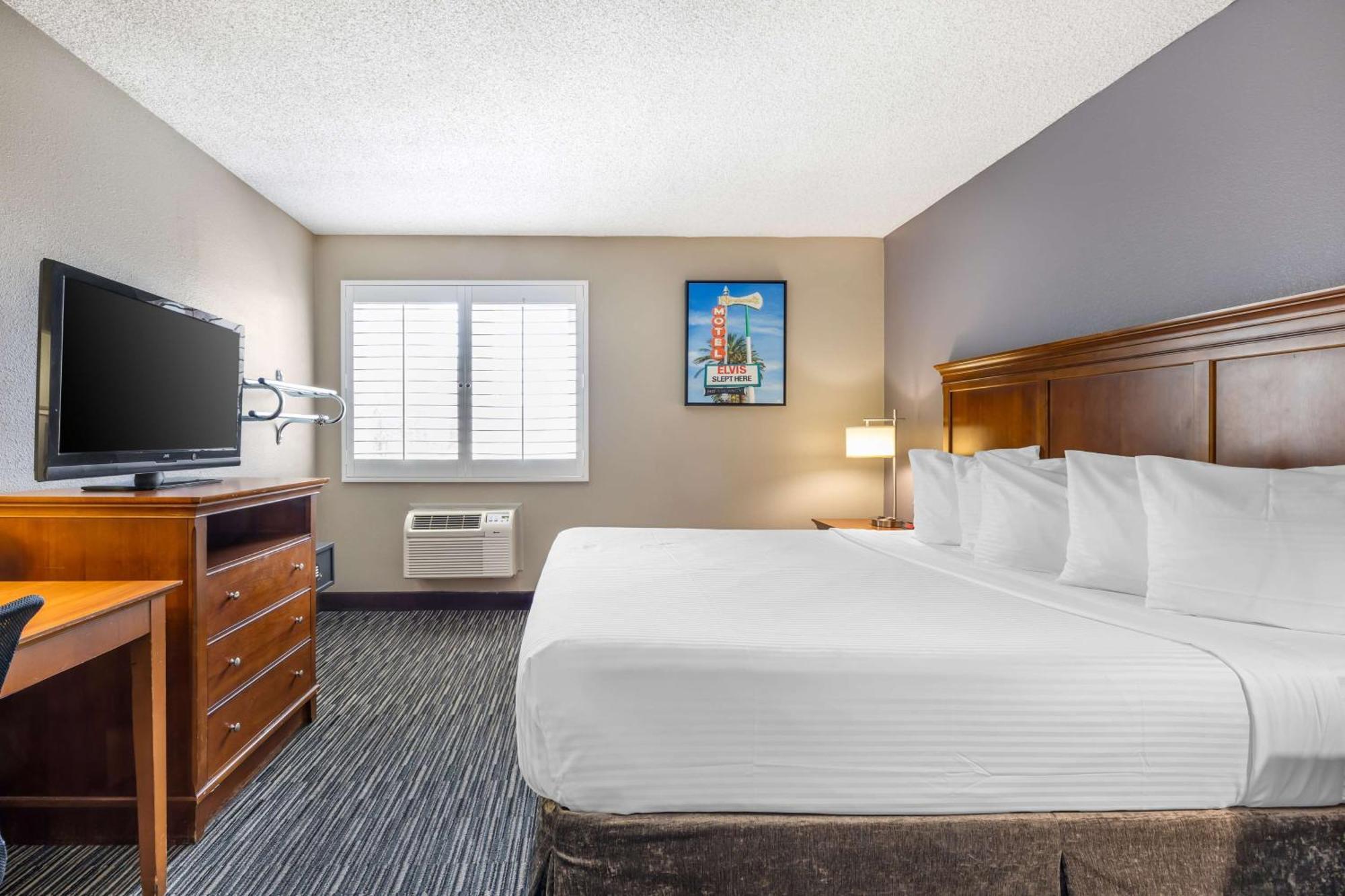 Best Western Mccarran Inn Las Vegas Exterior photo