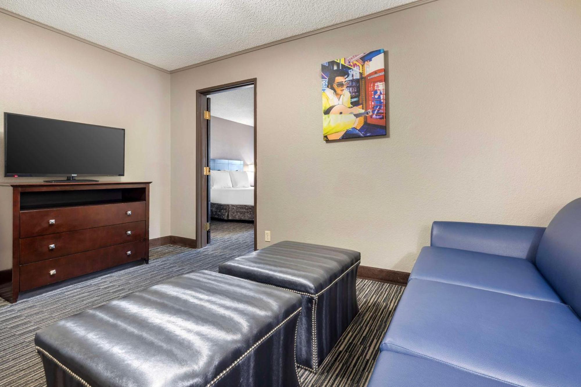 Best Western Mccarran Inn Las Vegas Exterior photo